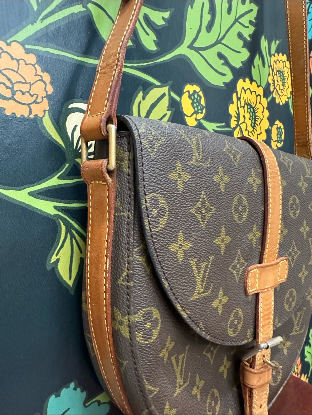 Louis Vuitton Vintage Chantilly PM Monogram Crossbody Saddle Bag France COA - Picture 7 of 15